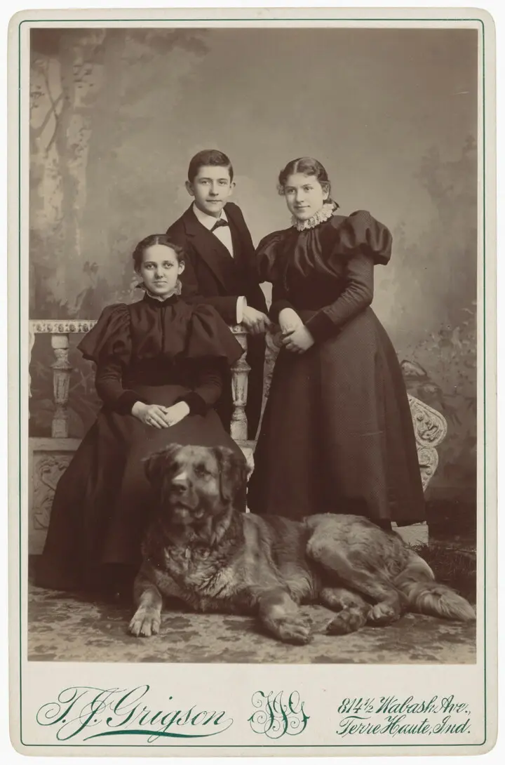 Cabinet card 